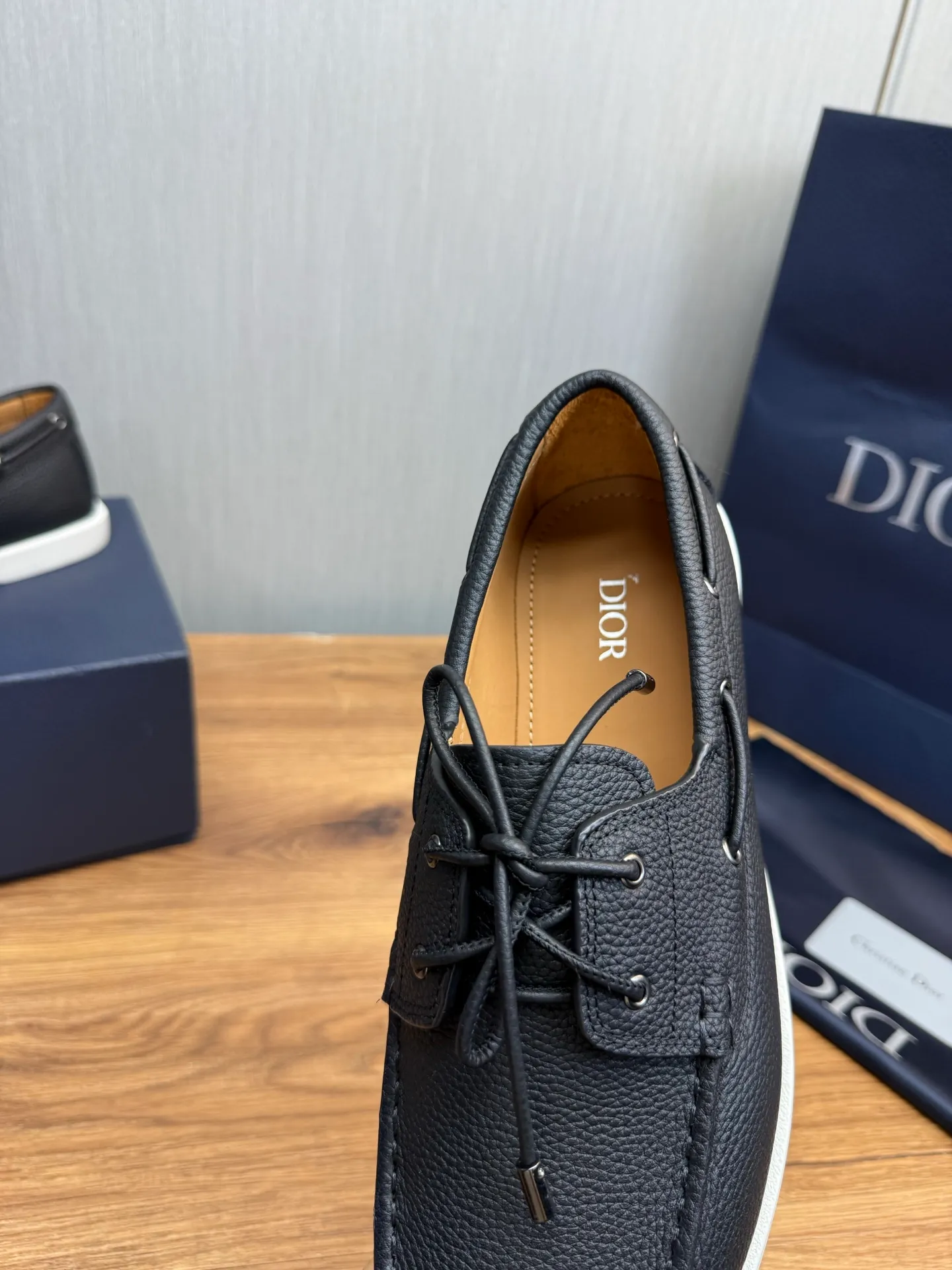Men's shoes 💰560💰 [Dior] Men's official website na hot sale 🔥Imported cowhide + cowhide lining. Original rubber wear-resistant outsole. High quality shipment ⬆️Code number 38-44, (45 customized)
